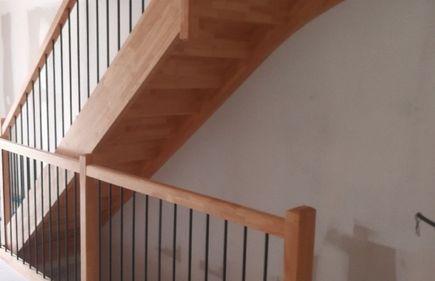 différents escaliers à balustres fer